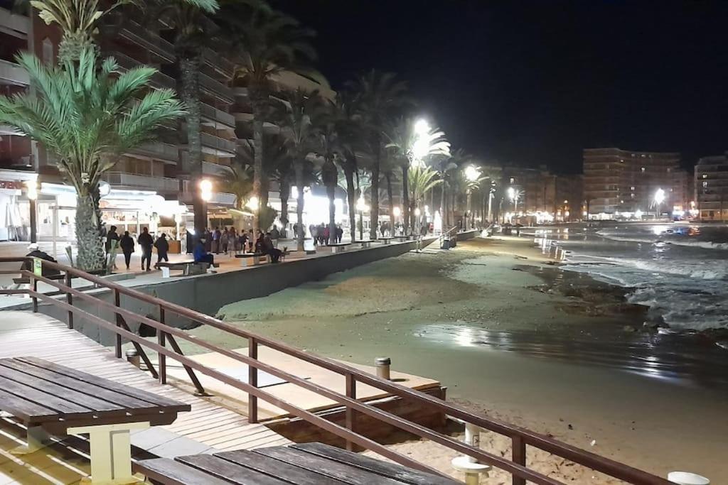 Apartment Los Locos Beach With Balcony And Wi-Fi Torrevieja Extérieur photo