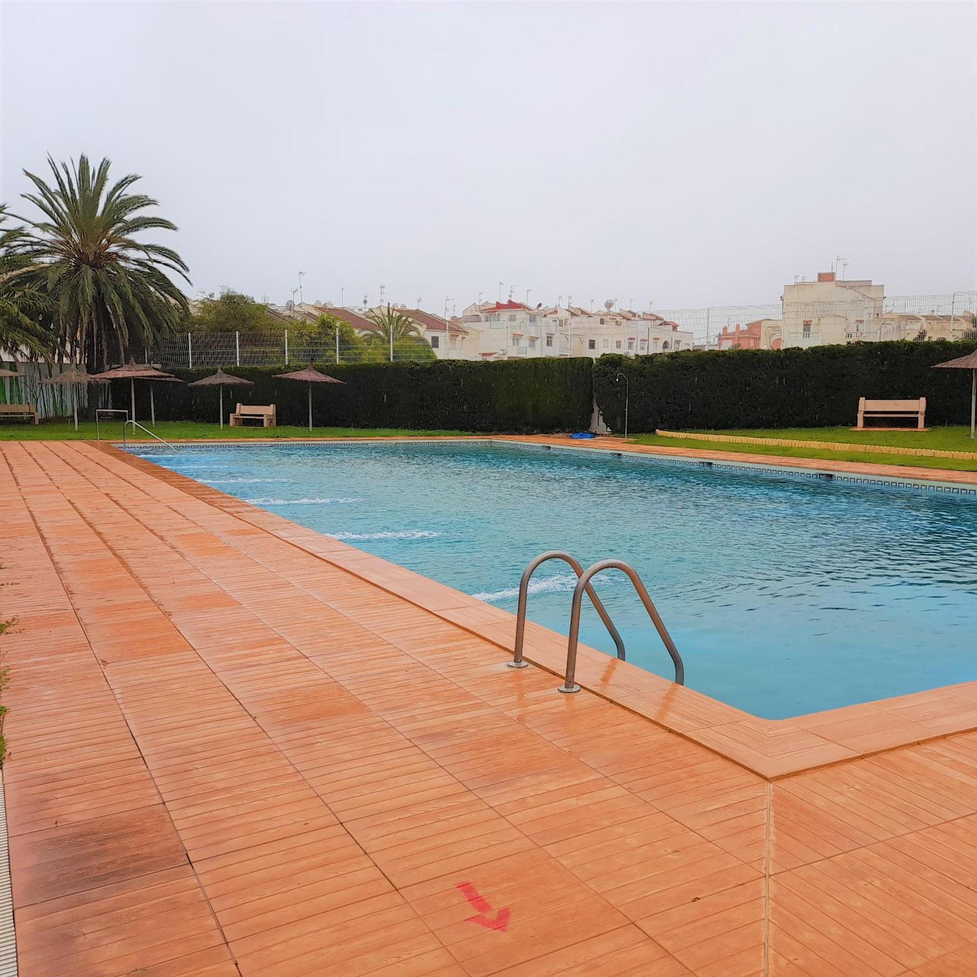 Apartment Los Locos Beach With Balcony And Wi-Fi Torrevieja Extérieur photo